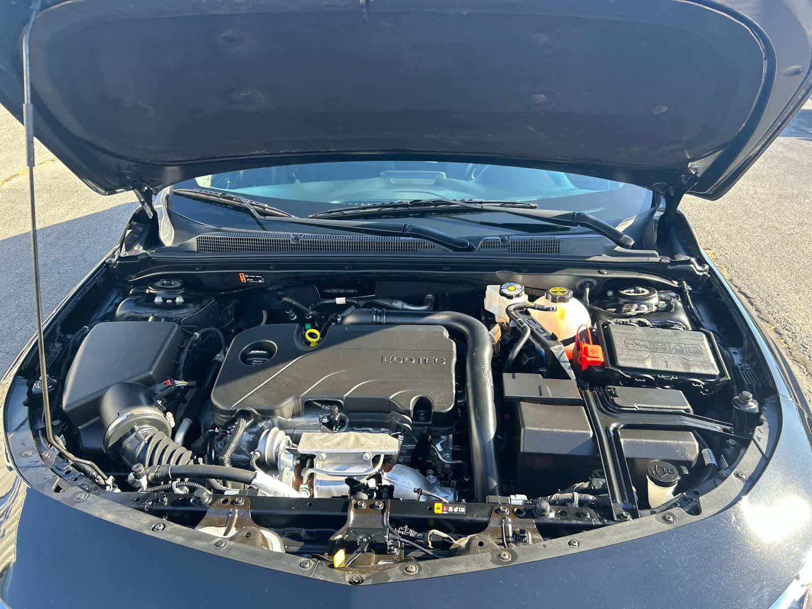 Used 2025 Chevrolet Malibu LT image 26