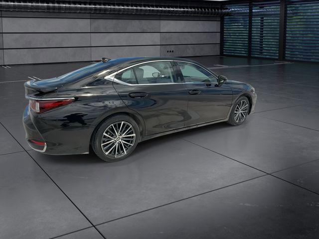 Certified 2024 Lexus ES 300h w/ Premium Package FWD image 8