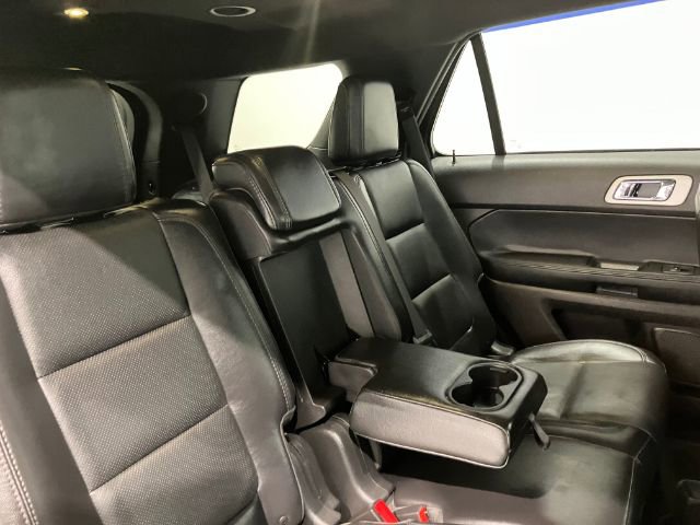 Used 2014 Ford Explorer Limited w/ Equipment Group 301A AWD/4WD image 48
