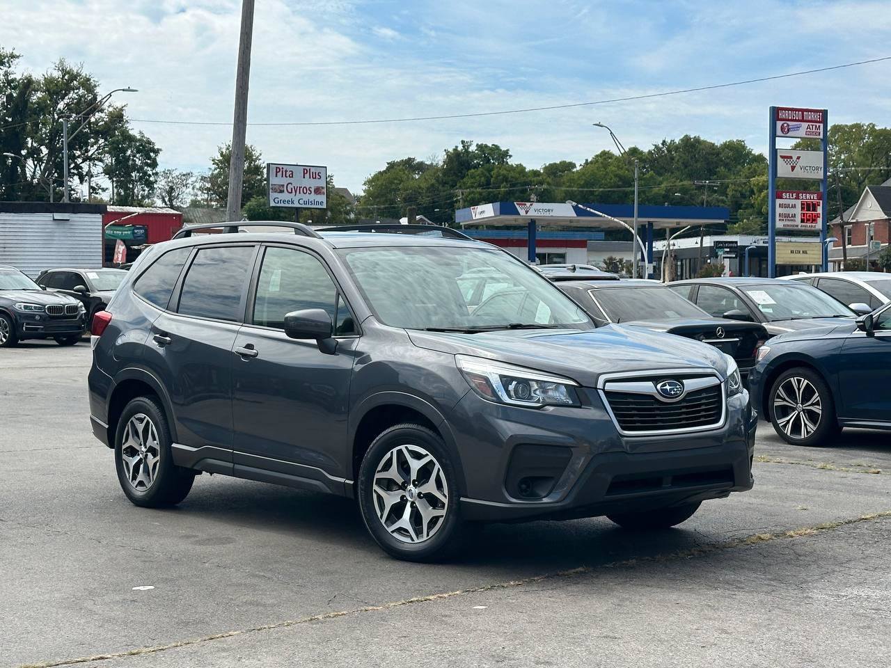 Used 2020 Subaru Forester Premium AWD/4WD image 3