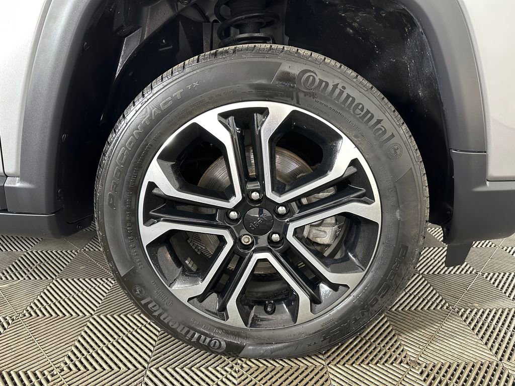 Used 2022 Jeep Compass Limited image 31