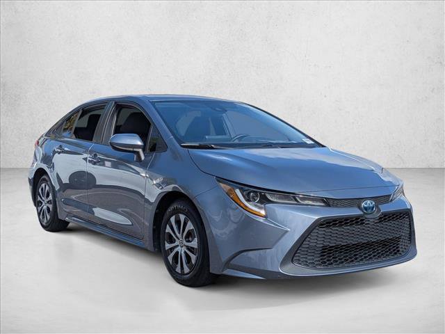 Used 2022 Toyota Corolla LE video 3