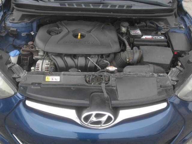 Used 2016 Hyundai Elantra SE image 27