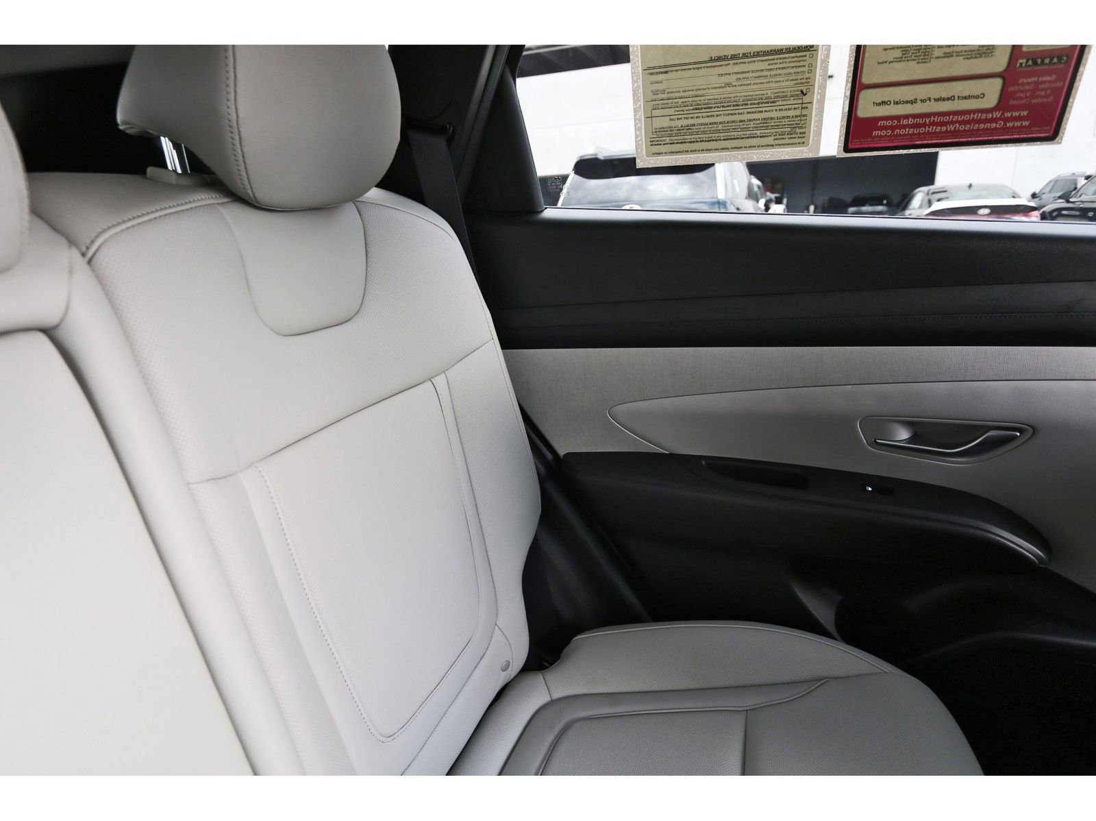 Used 2025 Hyundai Tucson SEL FWD image 14