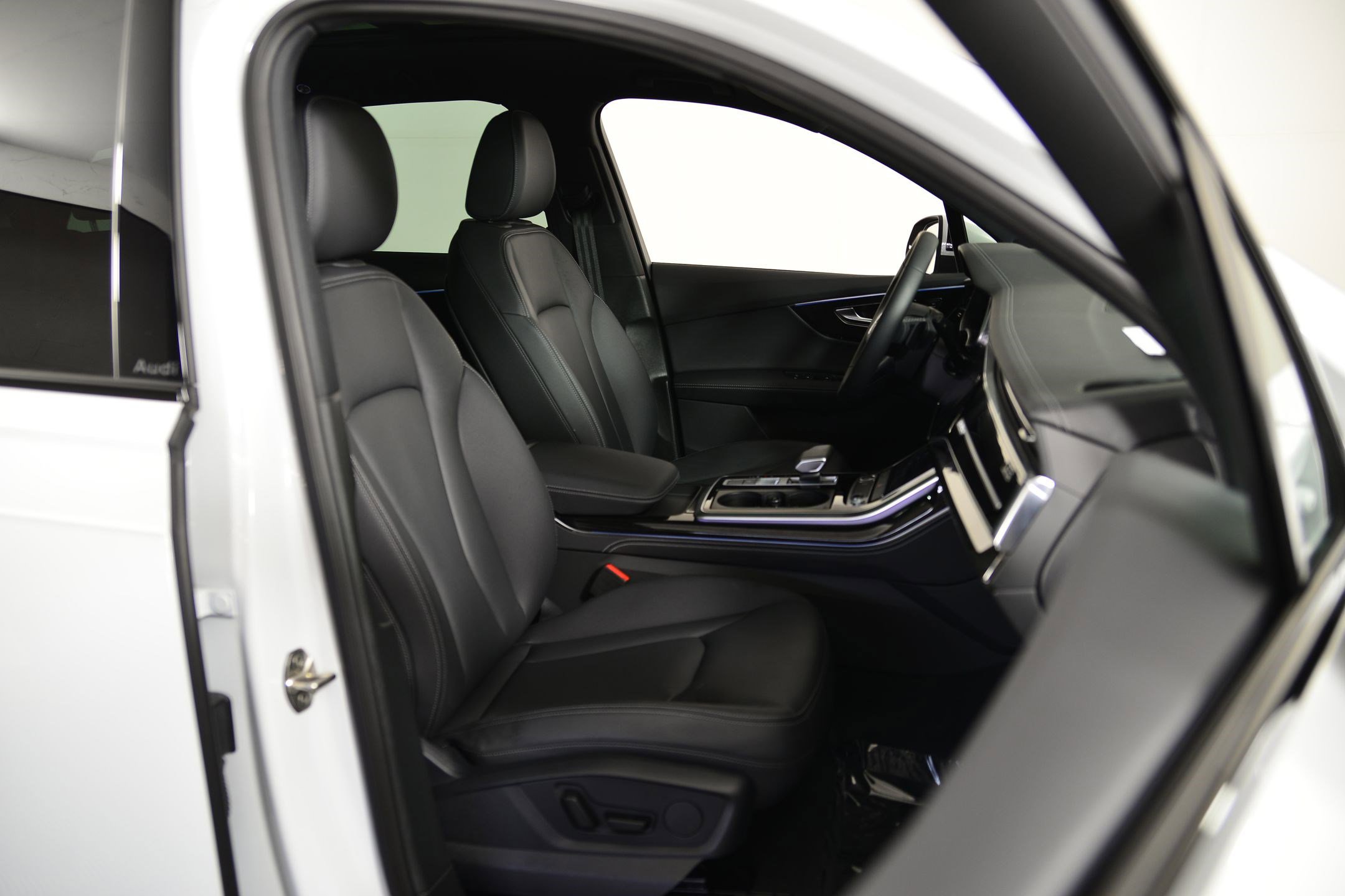 Certified 2025 Audi Q7 2.0T Premium Plus w/ Premium Plus Package image 15