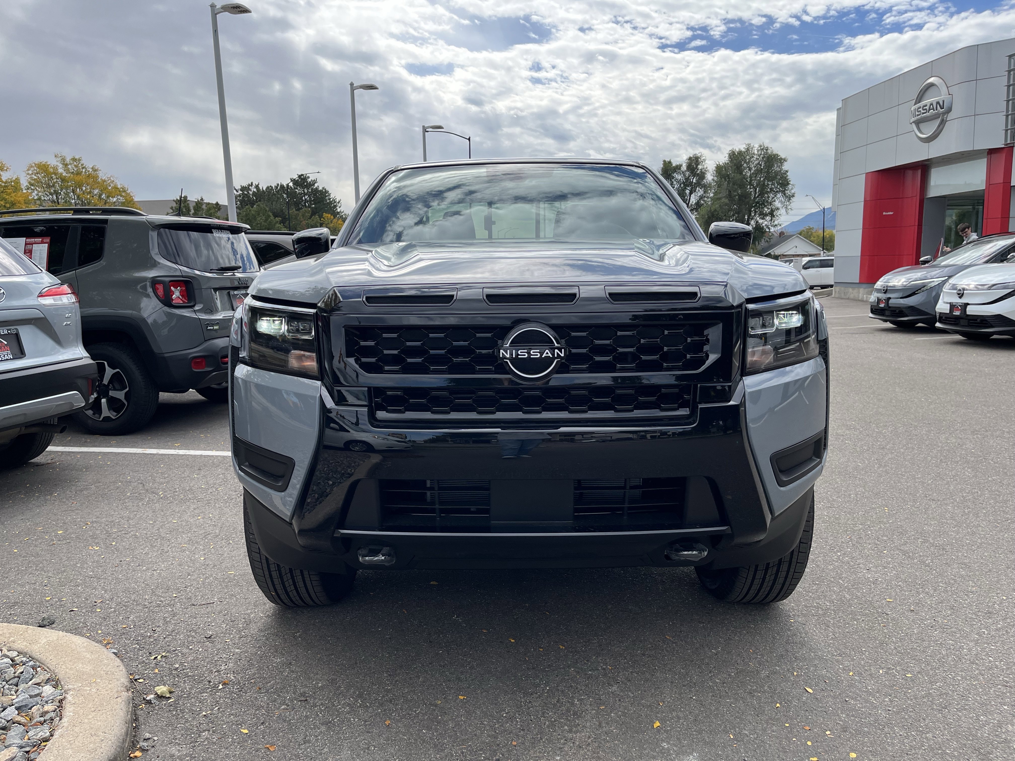 New 2026 Nissan Frontier SV w/ SV Convenience Package image 3