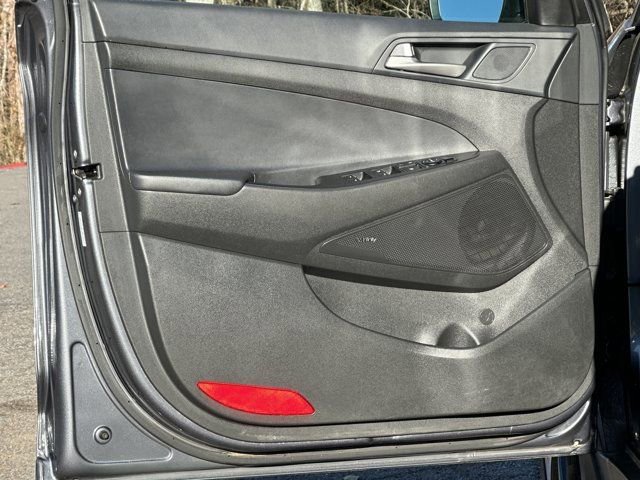 Used 2018 Hyundai Tucson Limited w/ Ultimate Package 02 image 13