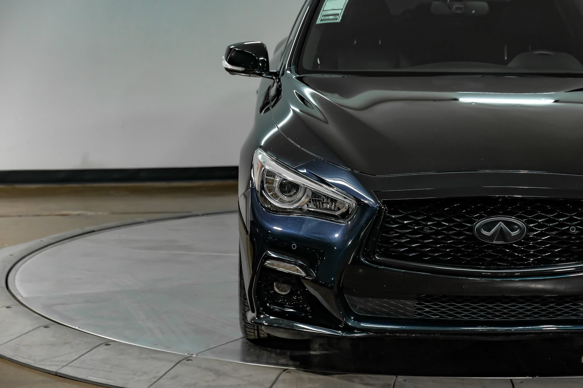 Used 2024 INFINITI Q50 Red Sport 400 w/ Black Opal Edition RWD image 60