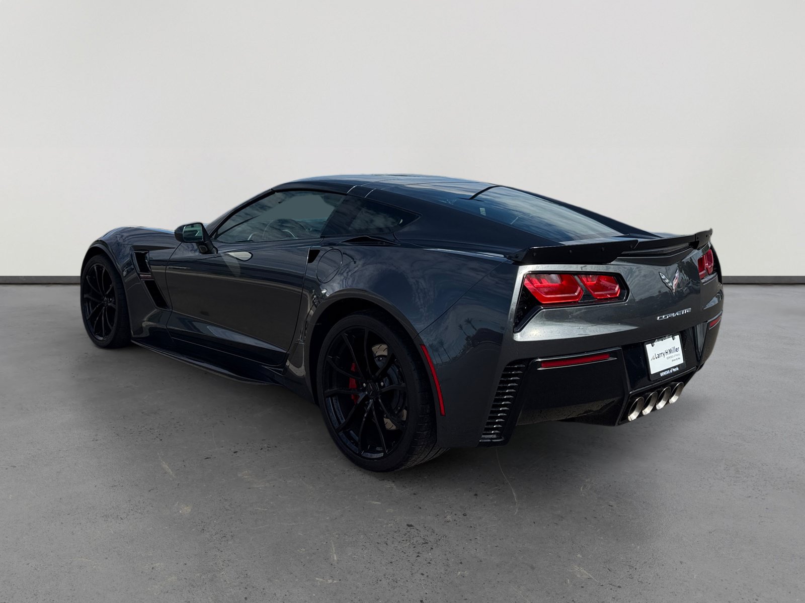 Used 2018 Chevrolet Corvette Grand Sport RWD image 3