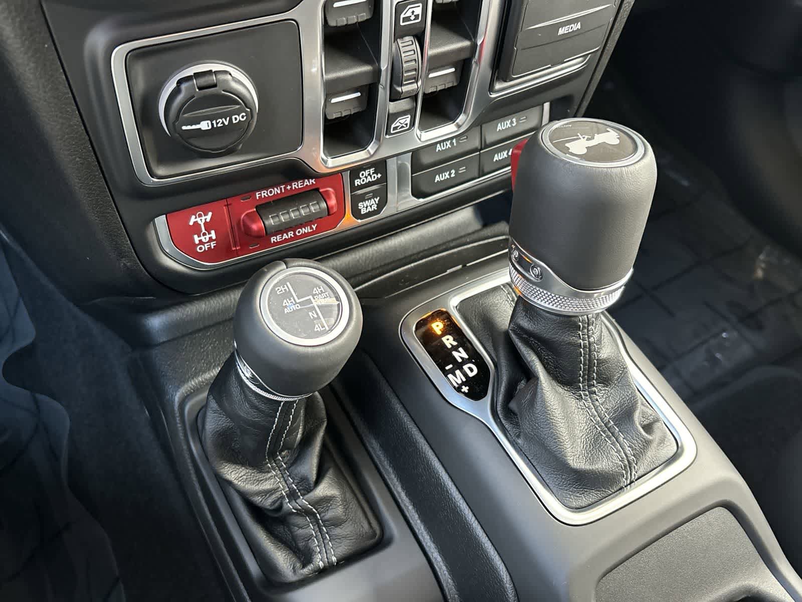 New 2026 Jeep Wrangler Unlimited Rubicon AWD/4WD image 25