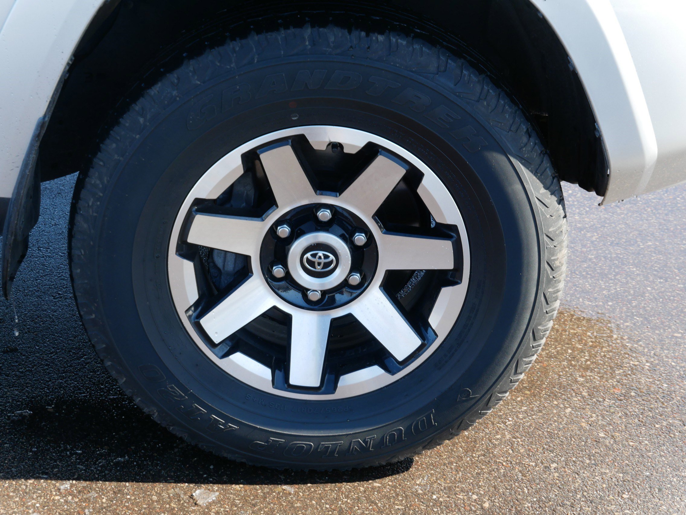 Used 2021 Toyota 4Runner TRD Off-Road image 15