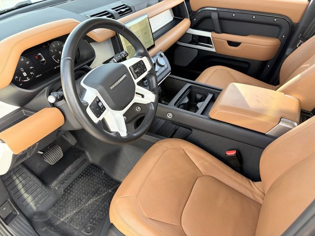 Used 2024 Land Rover Defender 130 S image 5