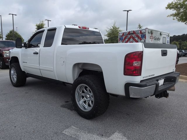 Used 2011 Chevrolet Silverado 2500 LT w/ Interior Plus Package RWD image 6