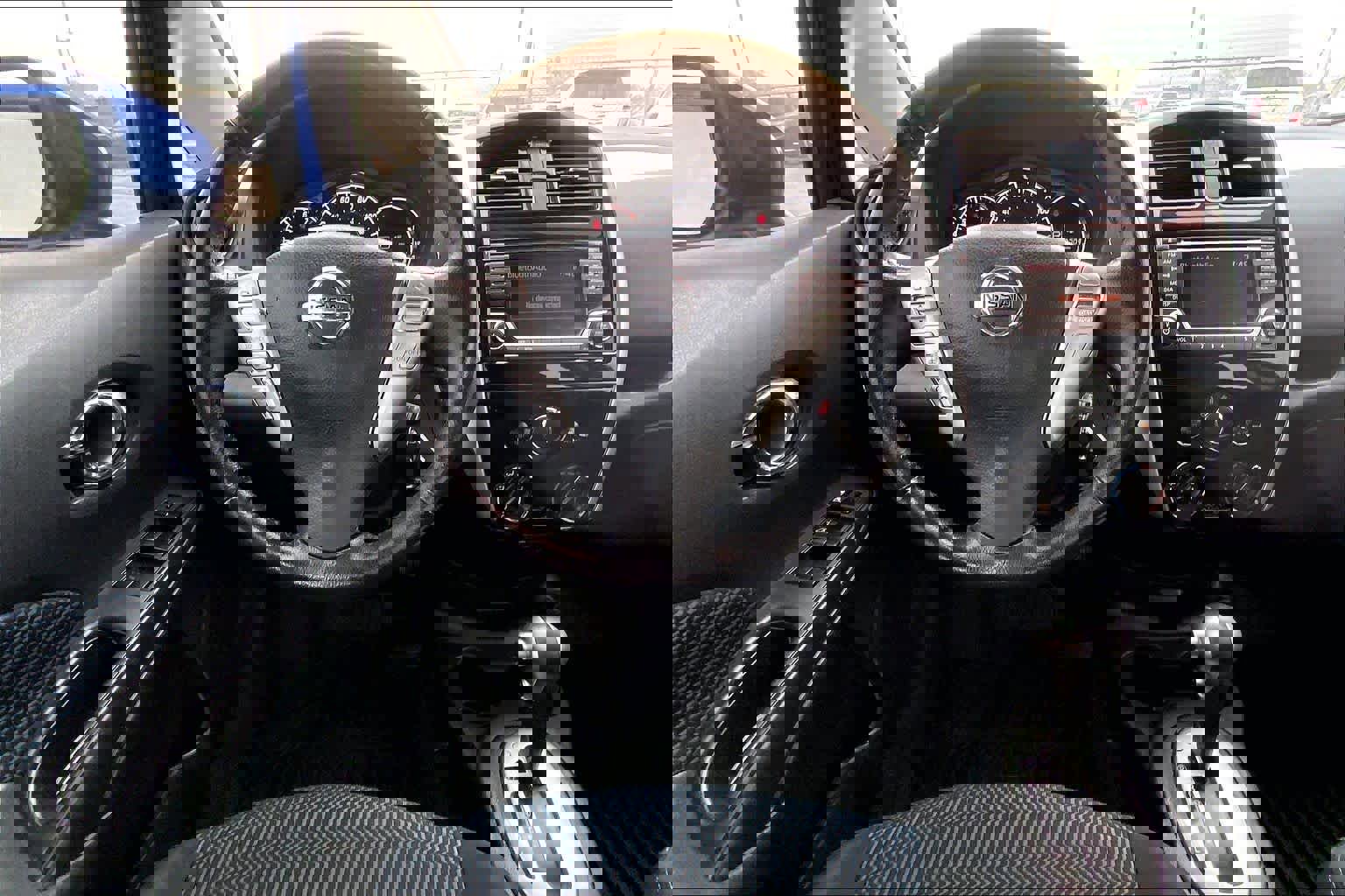 Used 2017 Nissan Versa Note SV w/ SV Appearance Package image 6