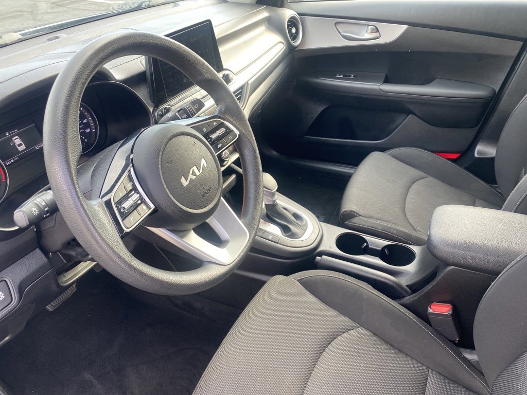 Used 2024 Kia Forte LXS w/ LXS Technology Package image 23