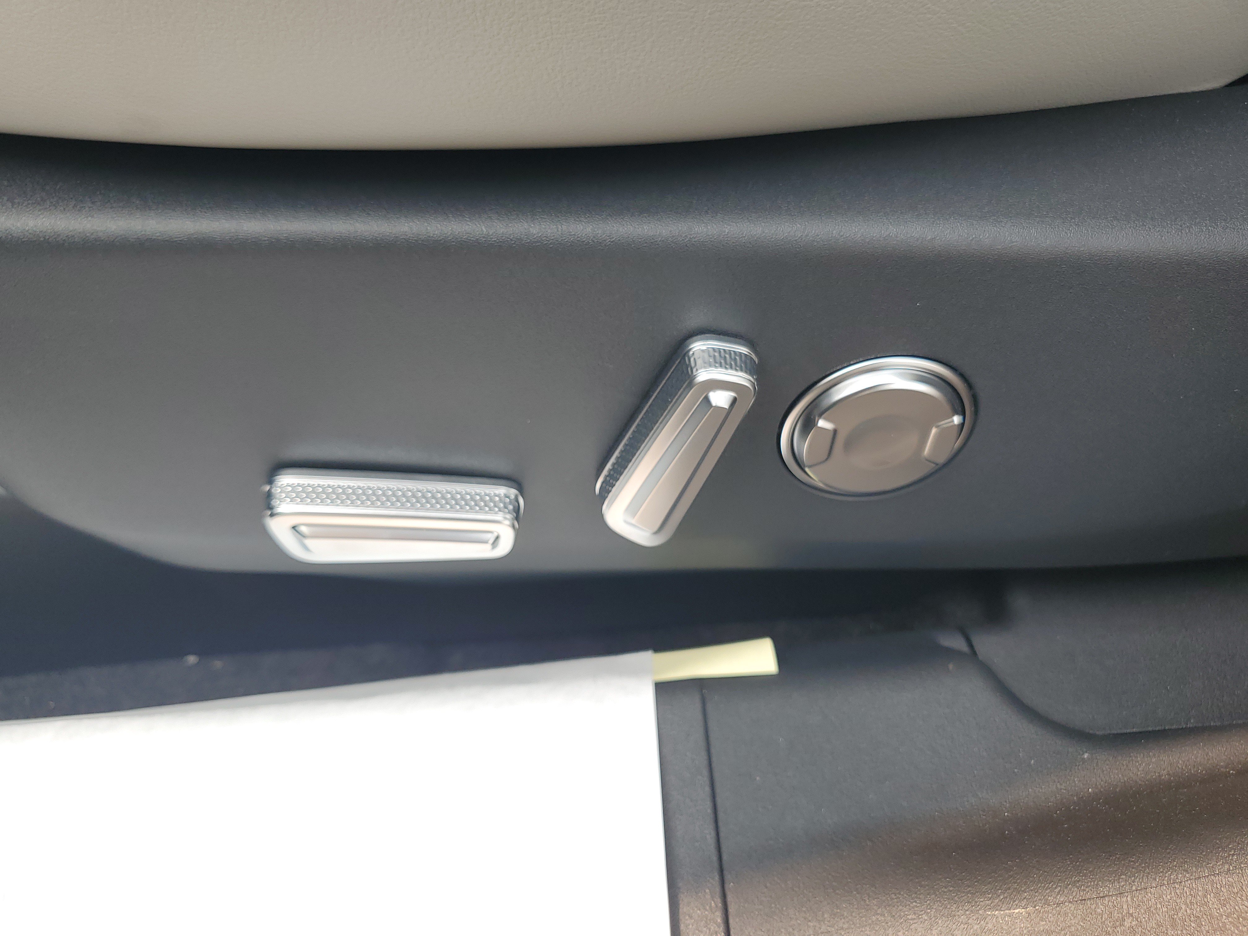 New 2026 Lincoln Nautilus Reserve AWD/4WD image 12
