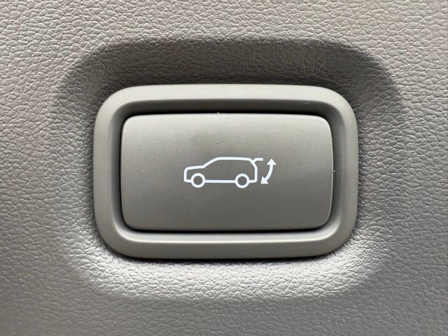 Used 2026 Hyundai Ioniq 5 Limited AWD/4WD image 11