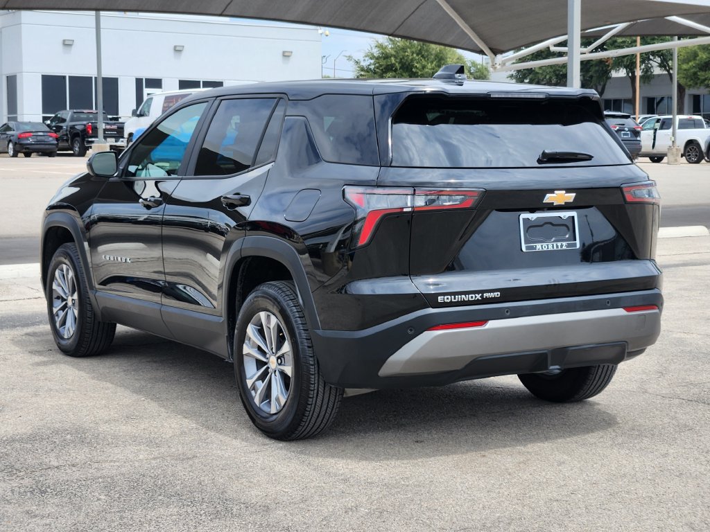 Used 2026 Chevrolet Equinox LT AWD/4WD image 7