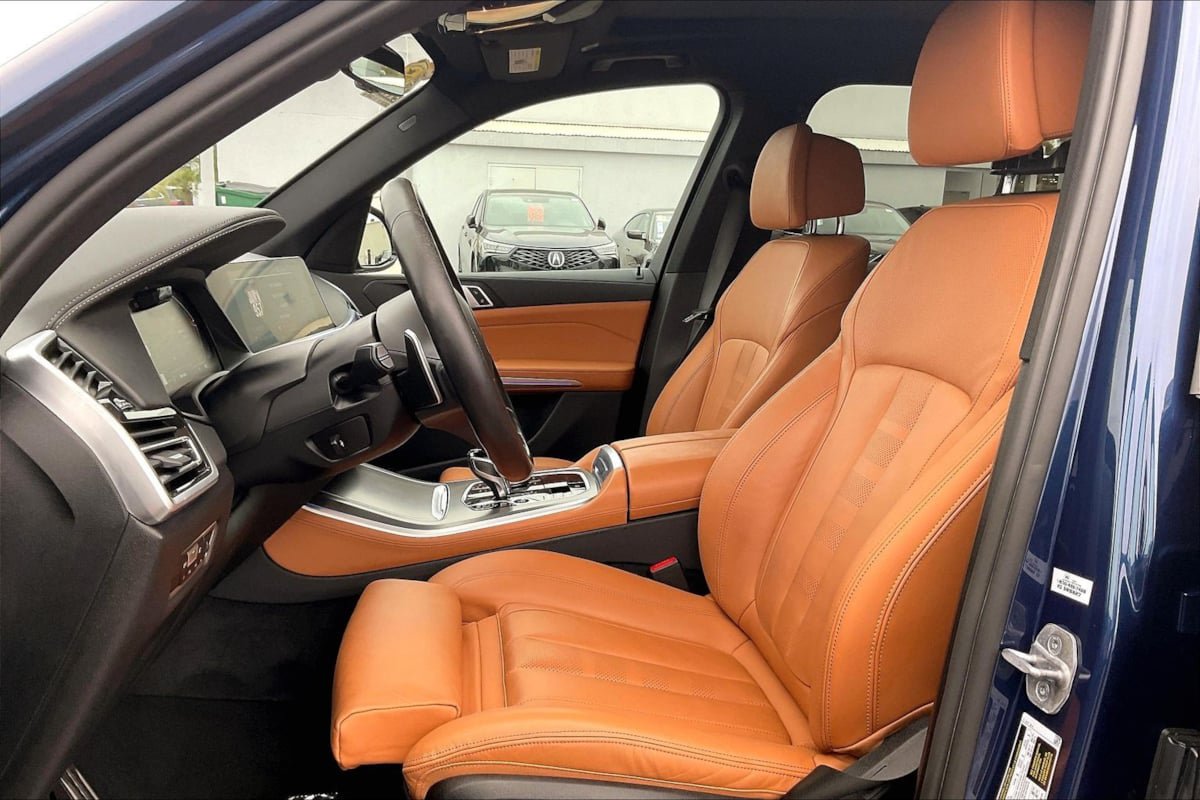 Used 2022 BMW X5 sDrive40i w/ M Sport Package RWD image 21
