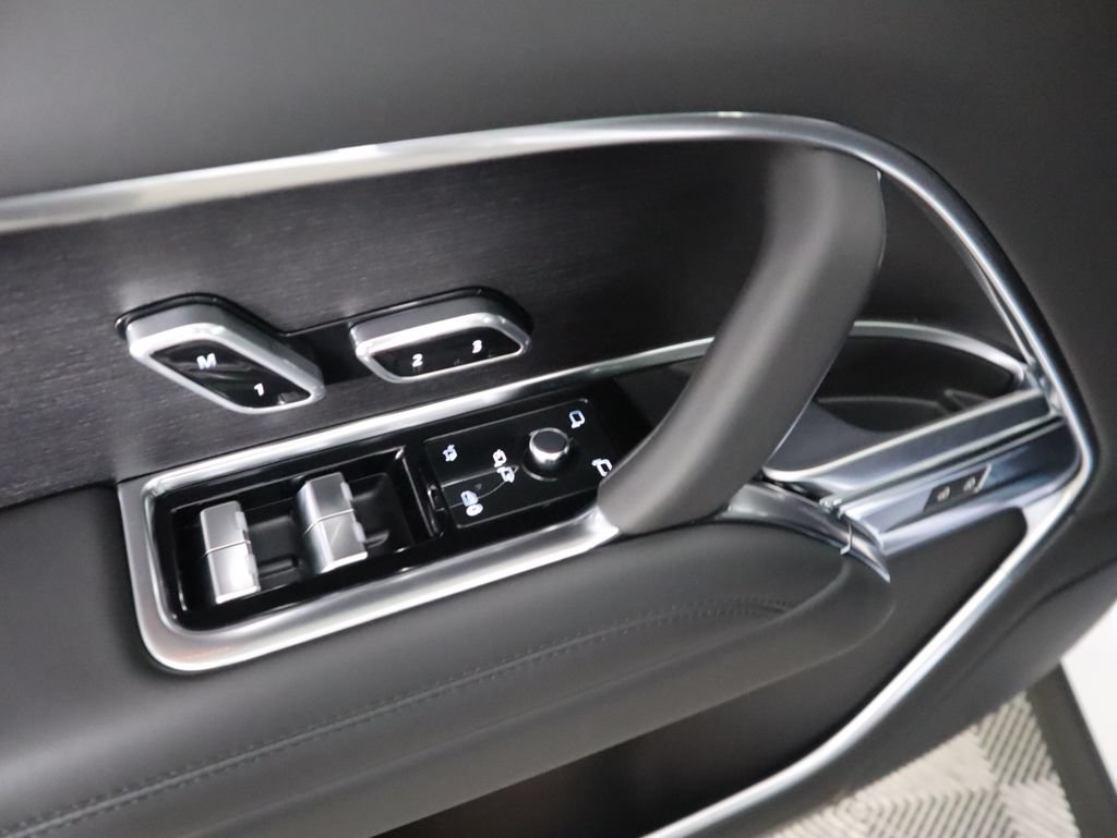 New 2026 Land Rover Range Rover SE AWD/4WD image 25