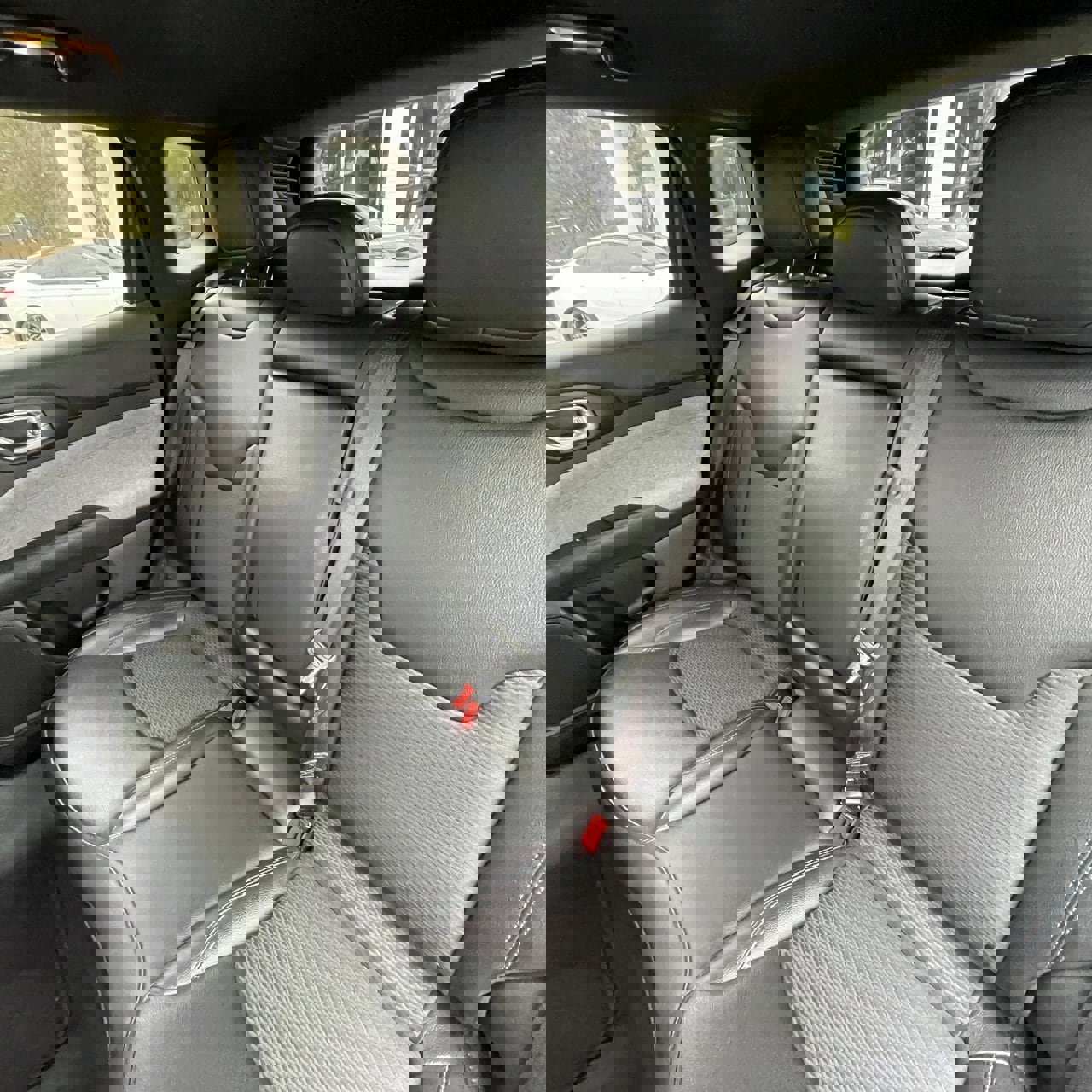 Used 2024 Jeep Compass Latitude w/ Altitude Special Edition image 23