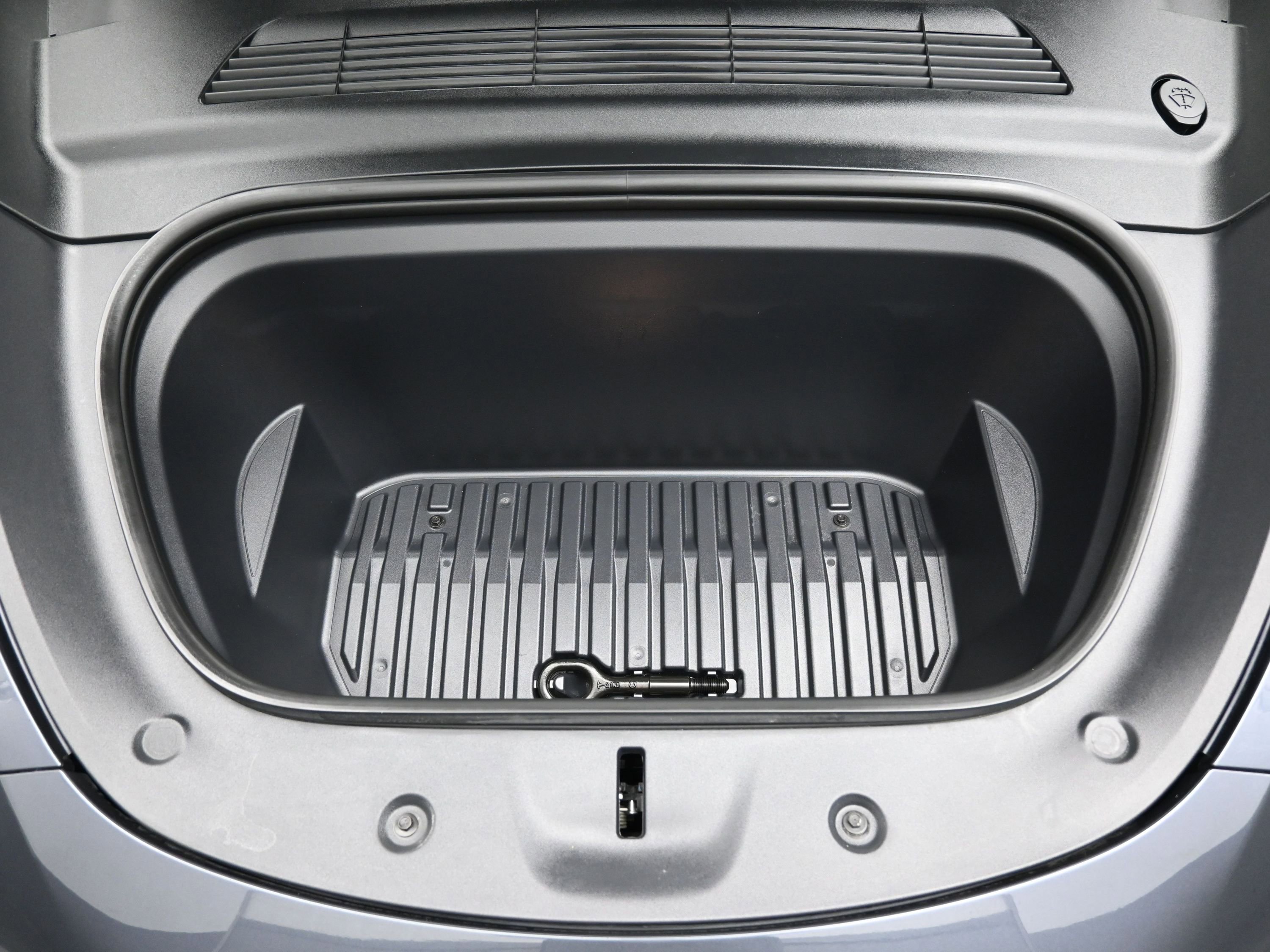 Used 2022 Tesla Model Y Performance image 7