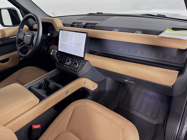 New 2026 Land Rover Defender 110 S image 31