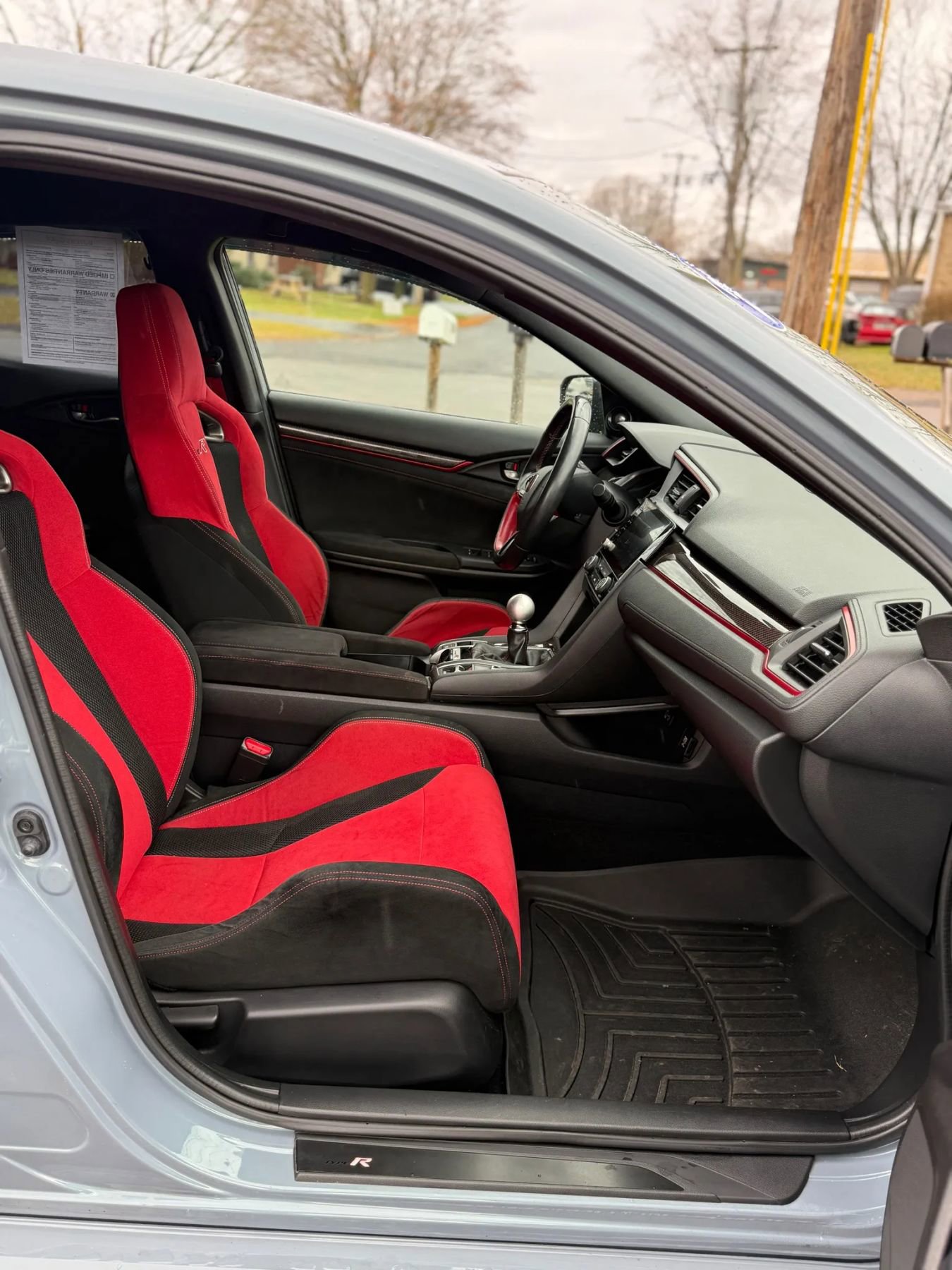 Used 2019 Honda Civic Type R image 13