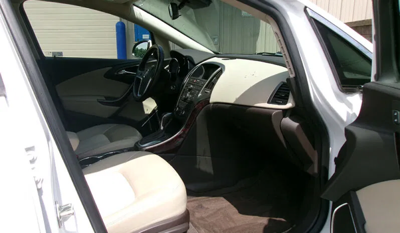 Used 2014 Buick Verano FWD image 9