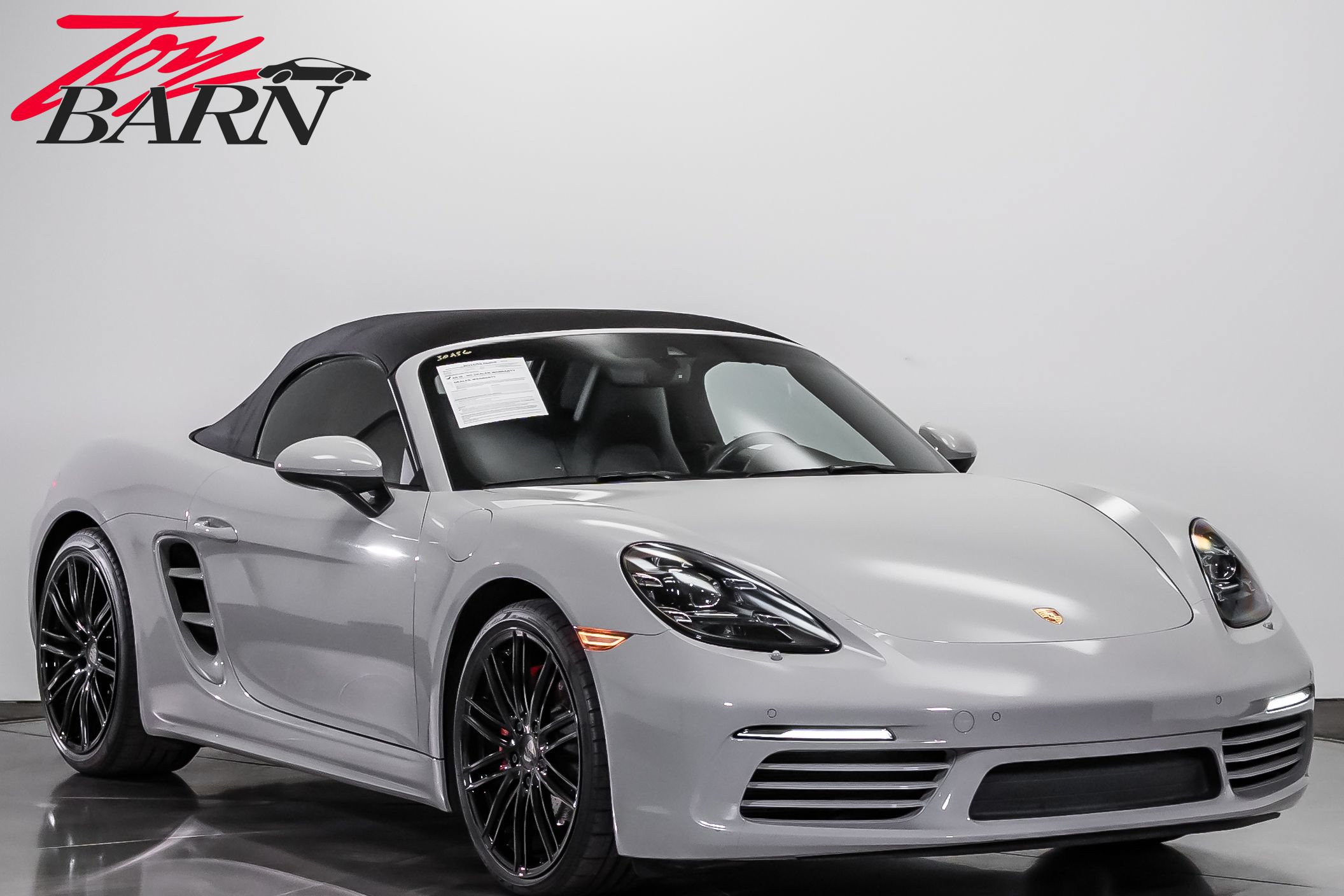 Used 2019 Porsche 718 Boxster S RWD image 15