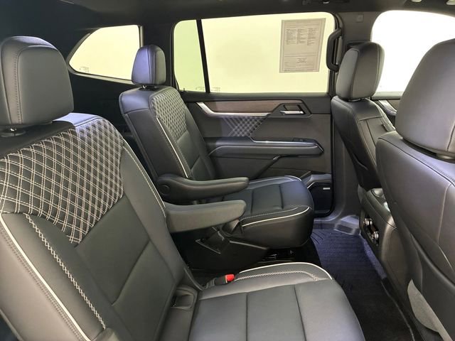 Certified 2025 GMC Acadia Denali AWD/4WD image 16