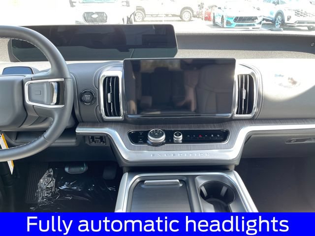 New 2026 Ford Expedition Platinum w/ Platinum Ultimate Package AWD/4WD image 21