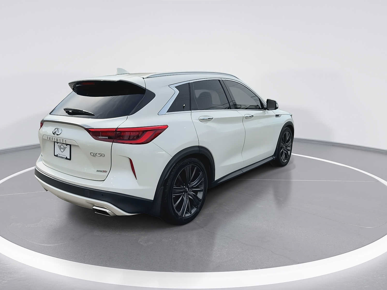 Used 2020 INFINITI QX50 Essential w/ Edition 30 Package AWD/4WD image 8