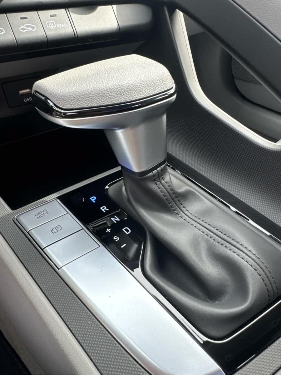 New 2026 Hyundai Elantra SE FWD image 29