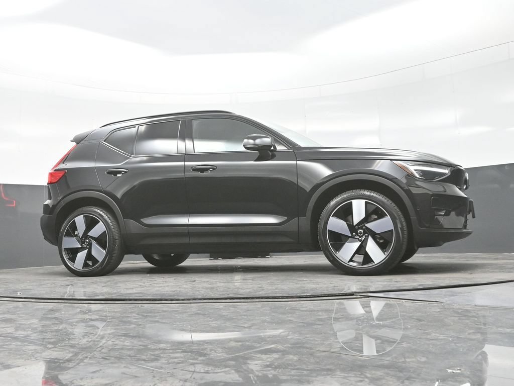 Used 2023 Volvo XC40 Recharge Ultimate w/ Protection Package Premier AWD/4WD image 30