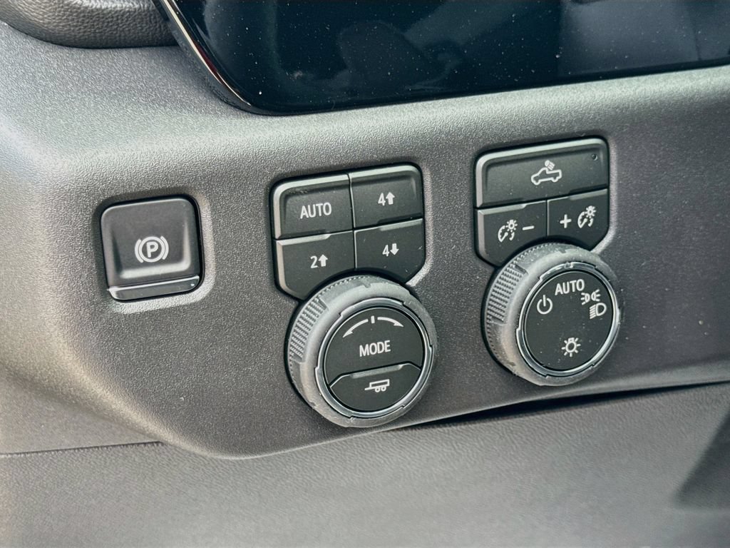 New 2026 Chevrolet Silverado 1500 LT w/ All Star Edition Plus AWD/4WD image 10