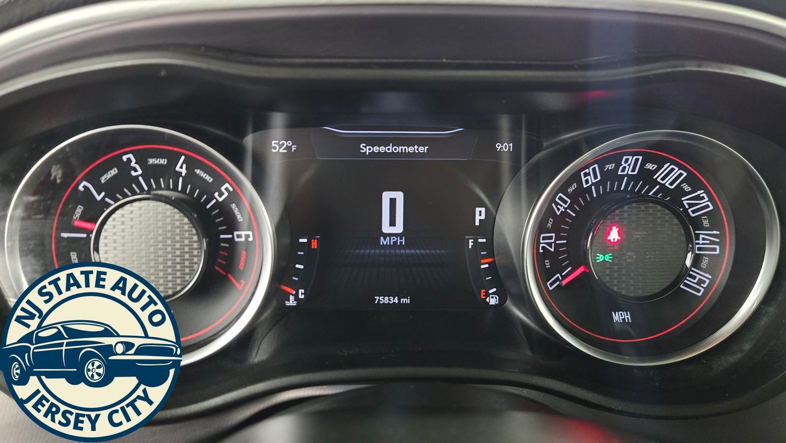 Used 2020 Dodge Challenger SXT RWD image 11
