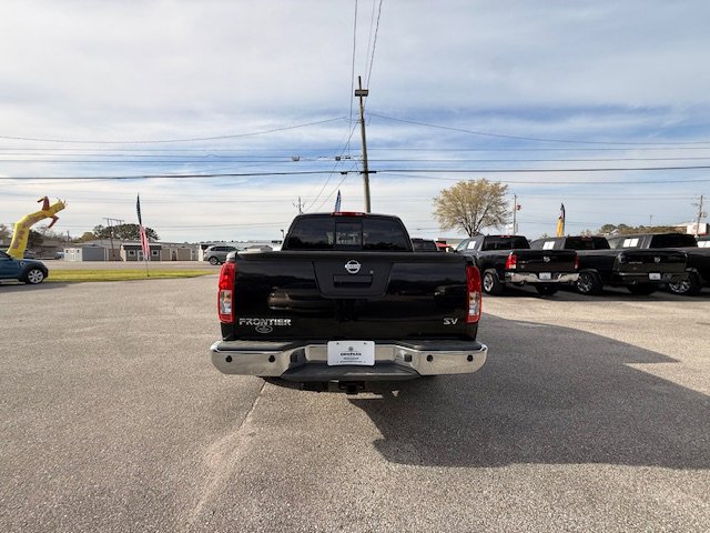 Used 2016 Nissan Frontier SV w/ SV Value Truck Package image 4