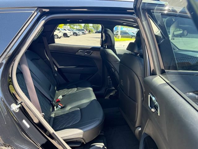 Used 2025 Kia Sportage X-Pro AWD/4WD image 30