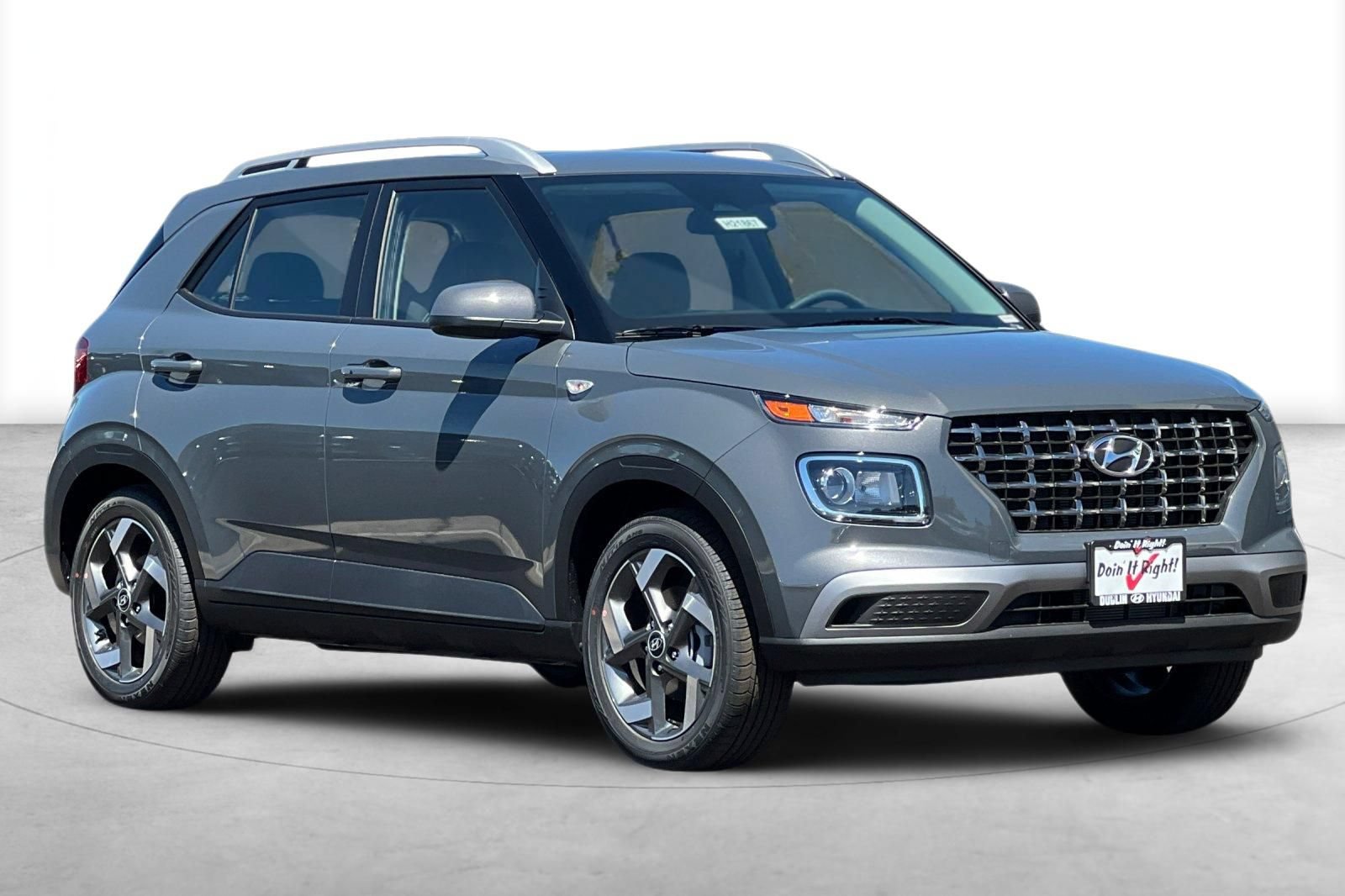 New 2026 Hyundai Venue SEL FWD image 8