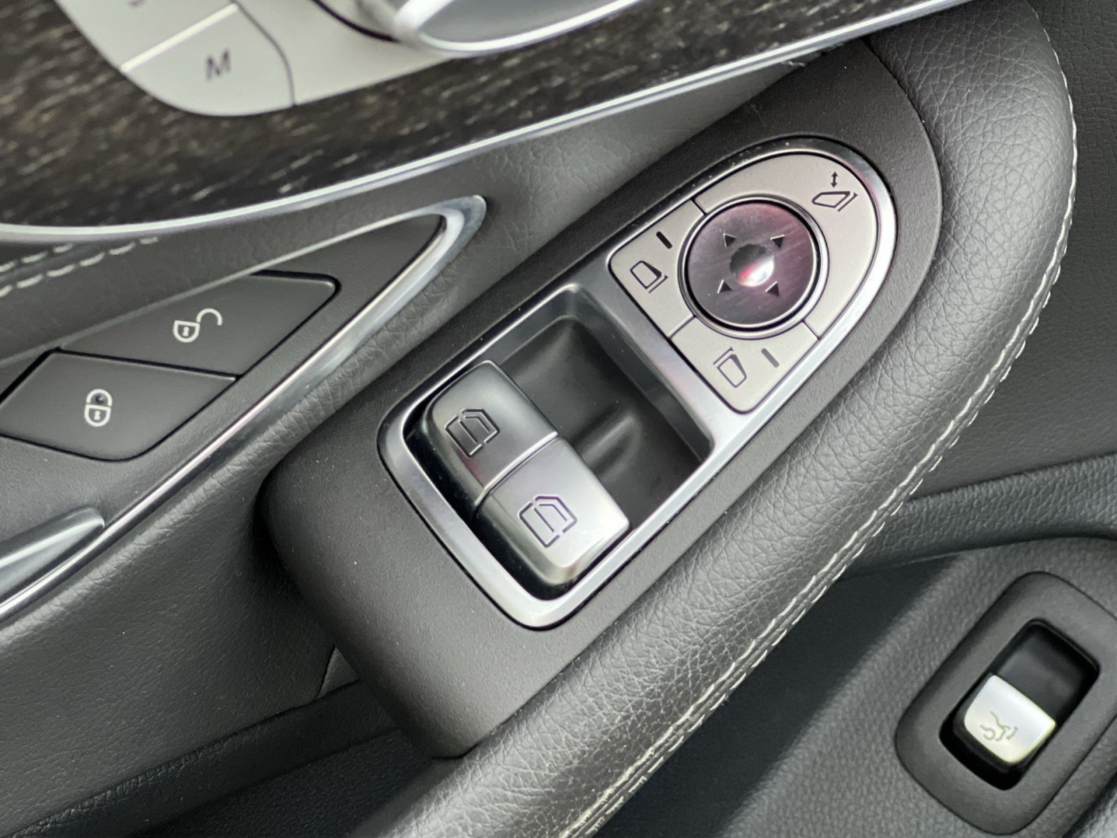 Used 2019 Mercedes-Benz C 300 Coupe image 20