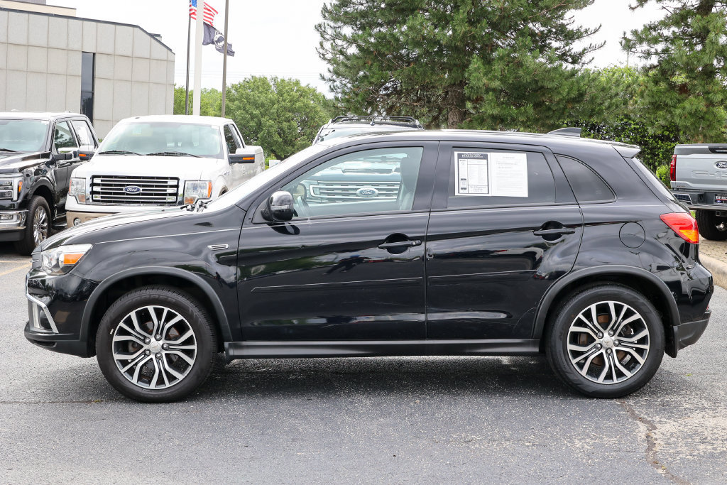 Used 2019 Mitsubishi Outlander Sport SE FWD image 23