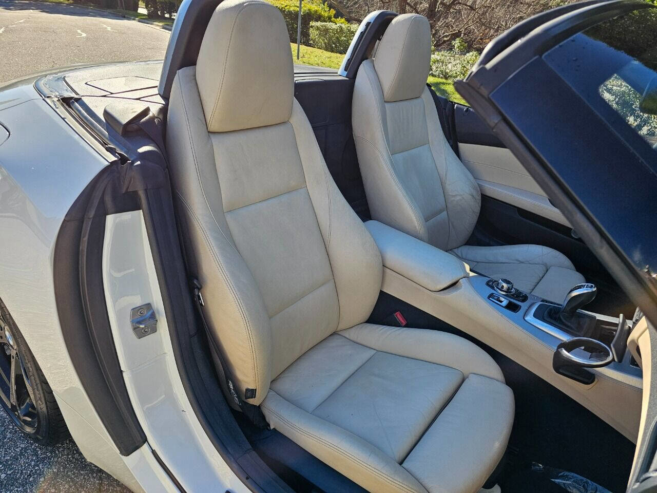 Used 2014 BMW Z4 sDrive28i image 36