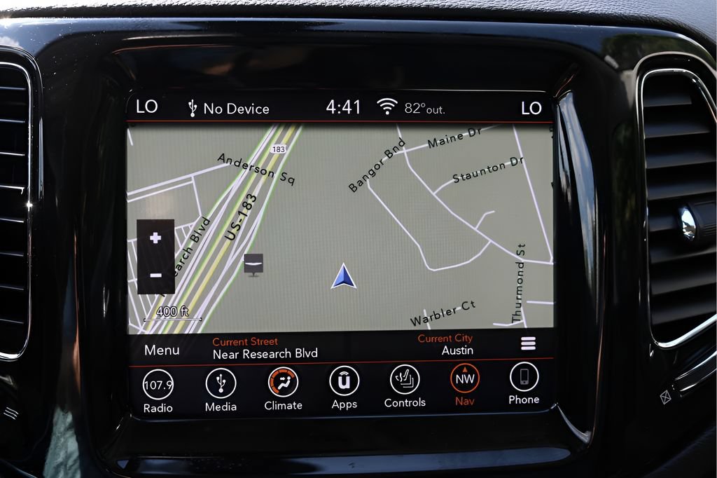 Used 2019 Jeep Compass Limited AWD/4WD image 24