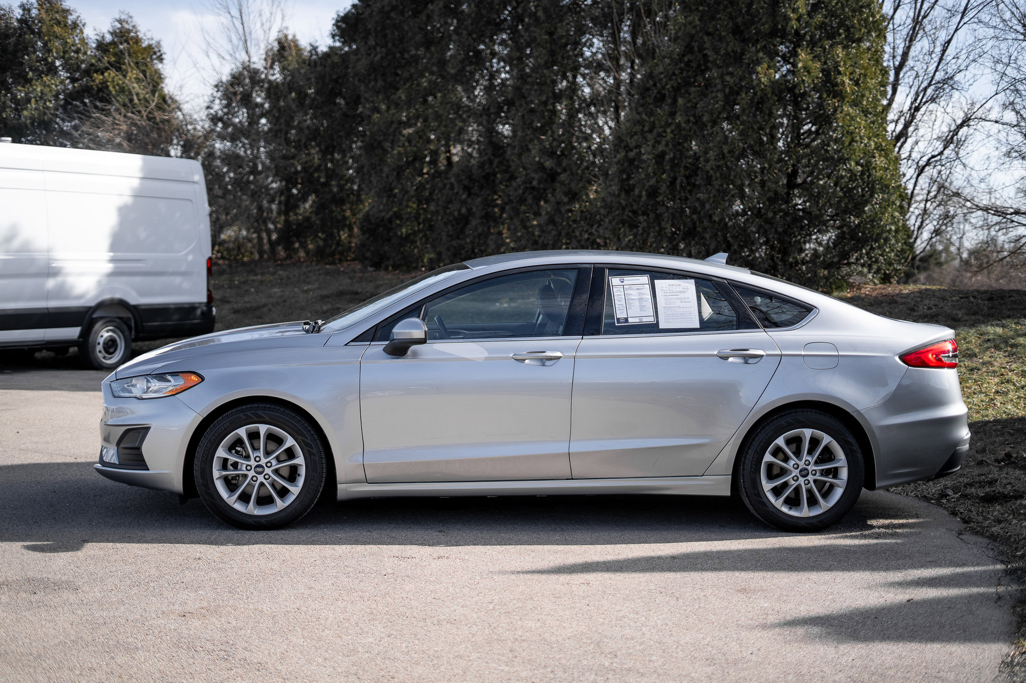 Used 2020 Ford Fusion SE image 8