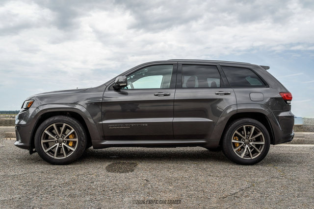 Used 2018 Jeep Grand Cherokee Trackhawk AWD/4WD image 3