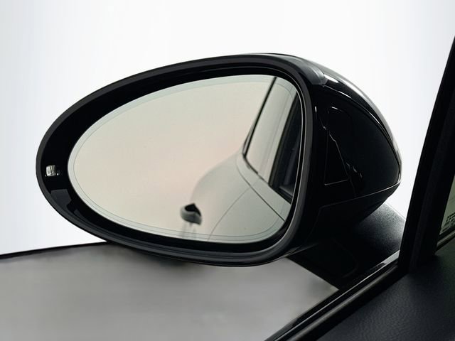 Used 2018 Porsche Macan S image 37