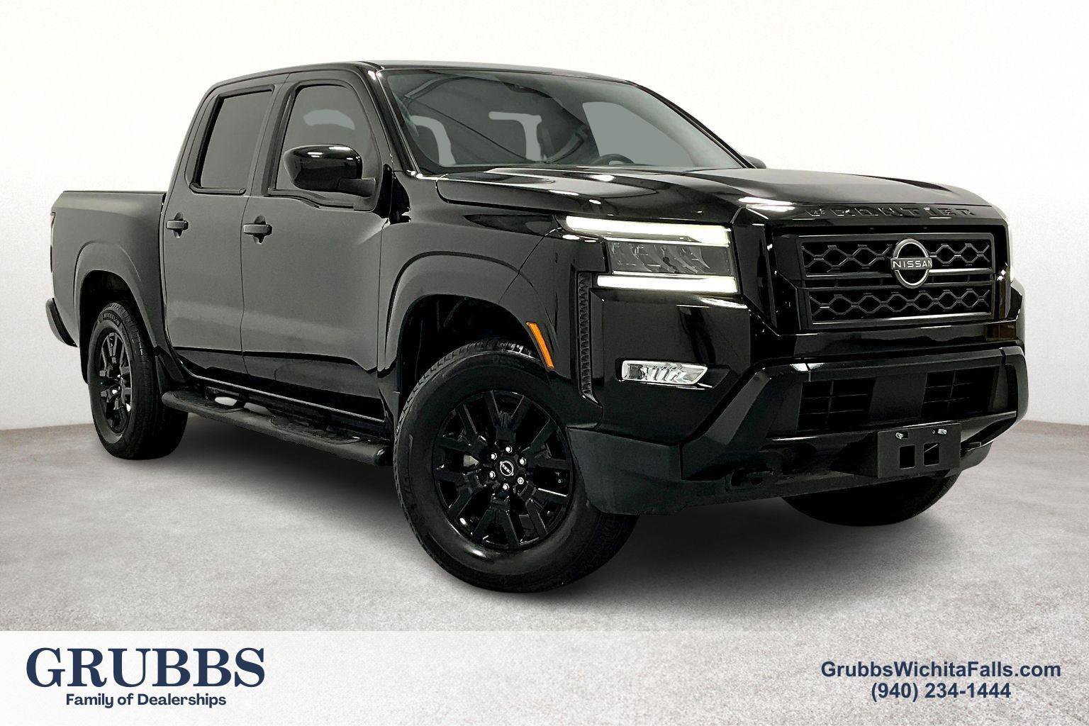 Used 2023 Nissan Frontier SV w/ Midnight Edition Package