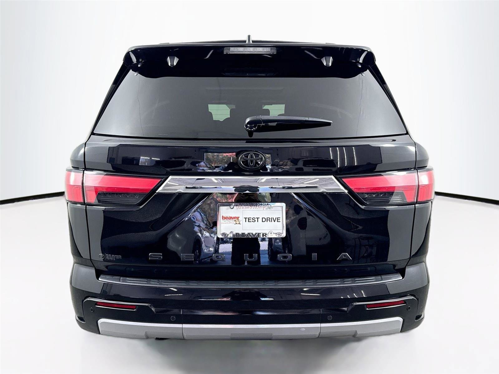 Certified 2024 Toyota Sequoia Limited image 7