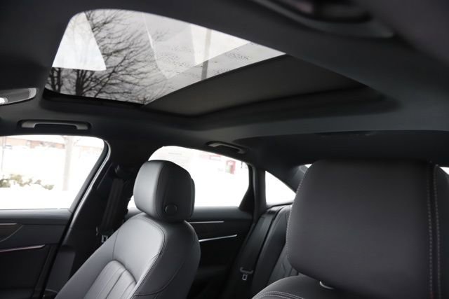 Used 2022 Audi A6 Premium Plus w/ Premium Plus Package image 16